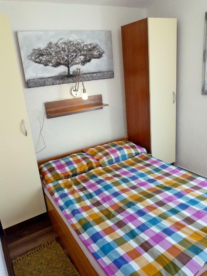 Apartments Mara I Ante Primošten Екстериор снимка